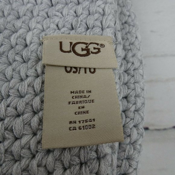New UGG Pom Pom Knit Beanie Women's Men's Unisex Wool-Blend Logo OS Heather Grey - Picture 8 of 10